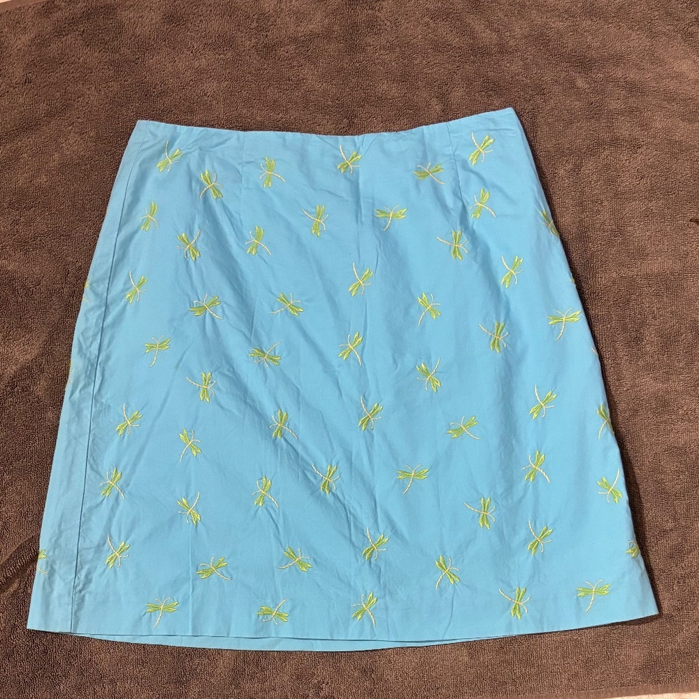 GUC Talbots Petites  skirt, size S, sky blue with green and yellow dragonflies.